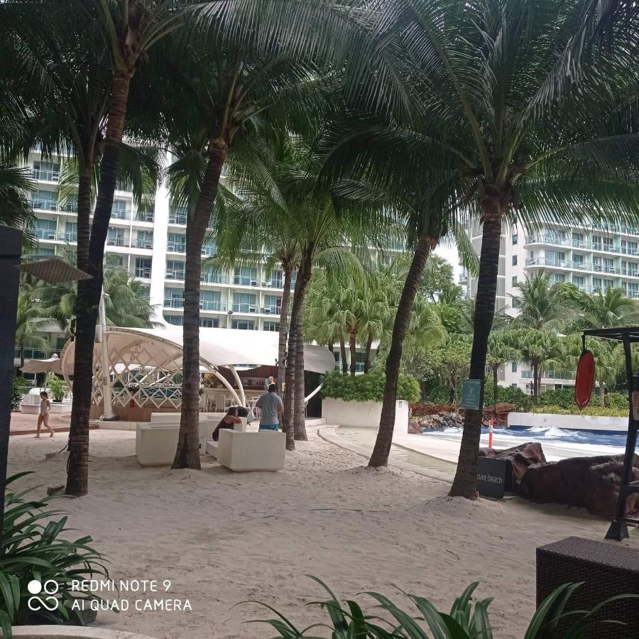 מנילה Azure Urban Resort Maui Tower מראה חיצוני תמונה
